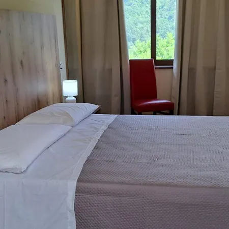 Alloggio per agriturismo Agriturismo Cupiglione Lago (Calabria)