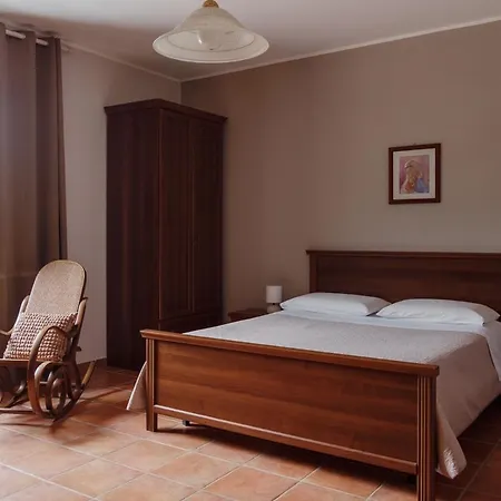 Feriegård Cupiglione Lago (Calabria)